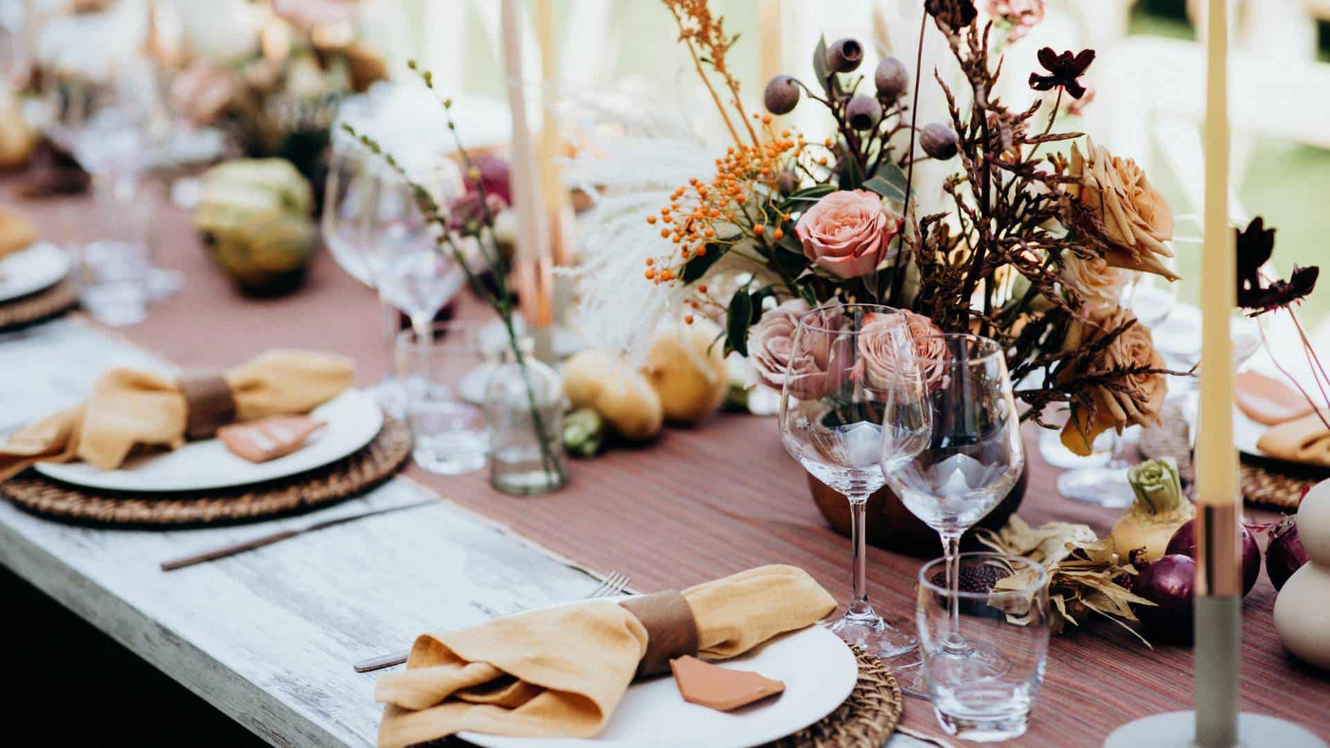 bohemian wedding decorations