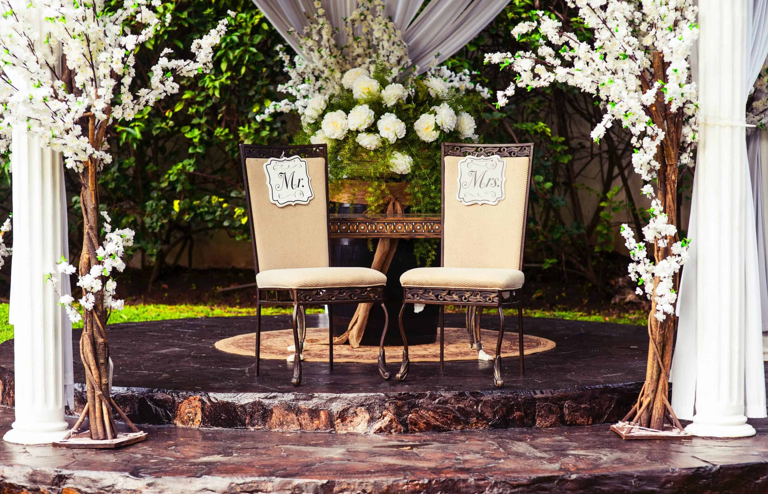 What is a rustic boho wedding?