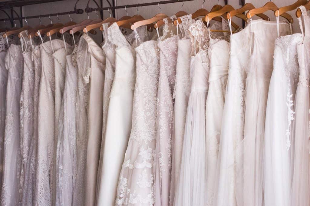 choosing wedding dress