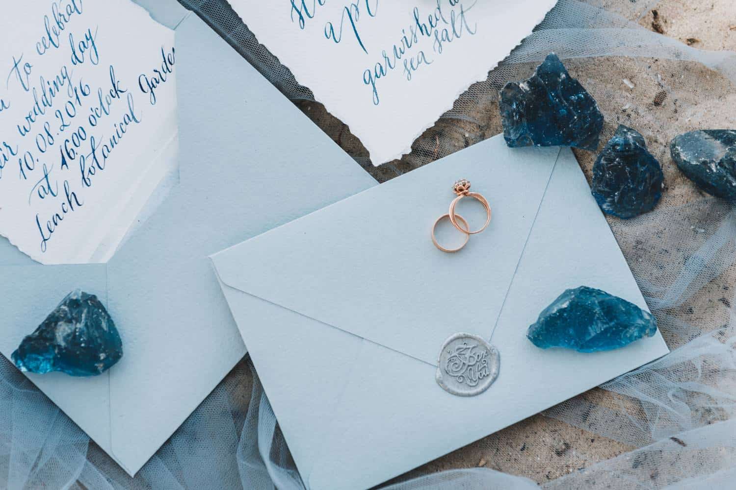 how to choose wedding invitations 1