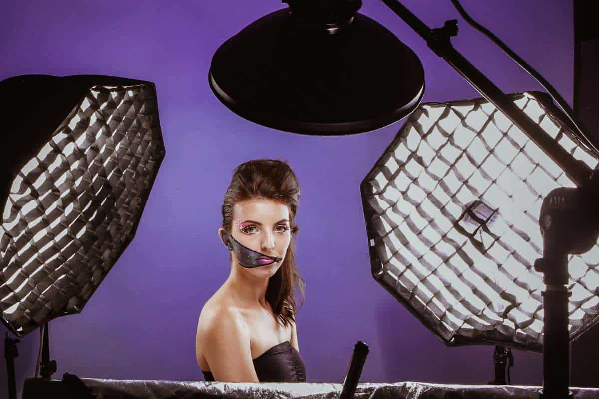 glamour photography lighting setup