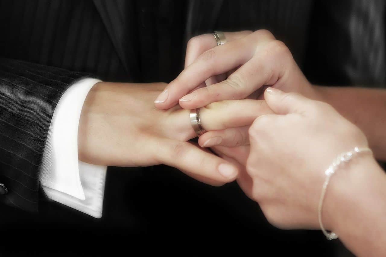 wedding rings1