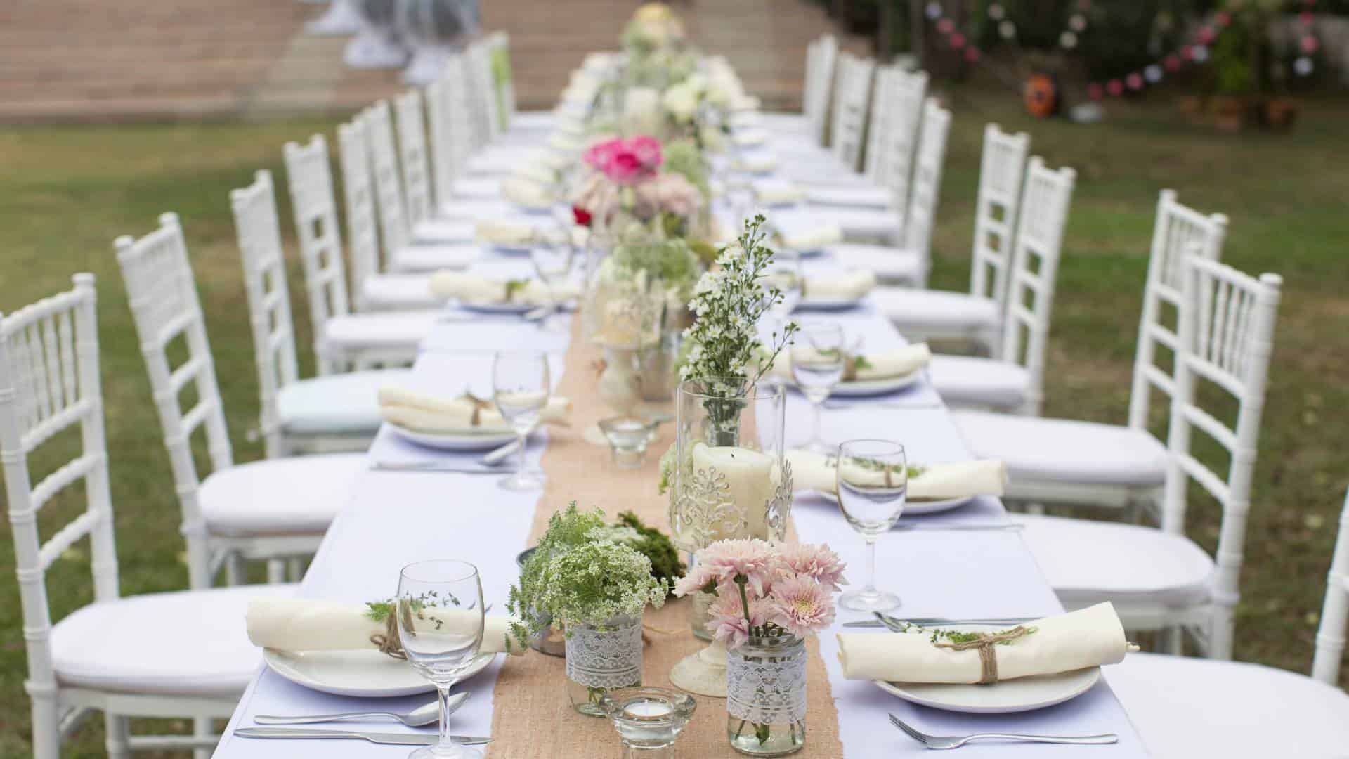 elevating your outdoor wedding with exquisite beverage catering
