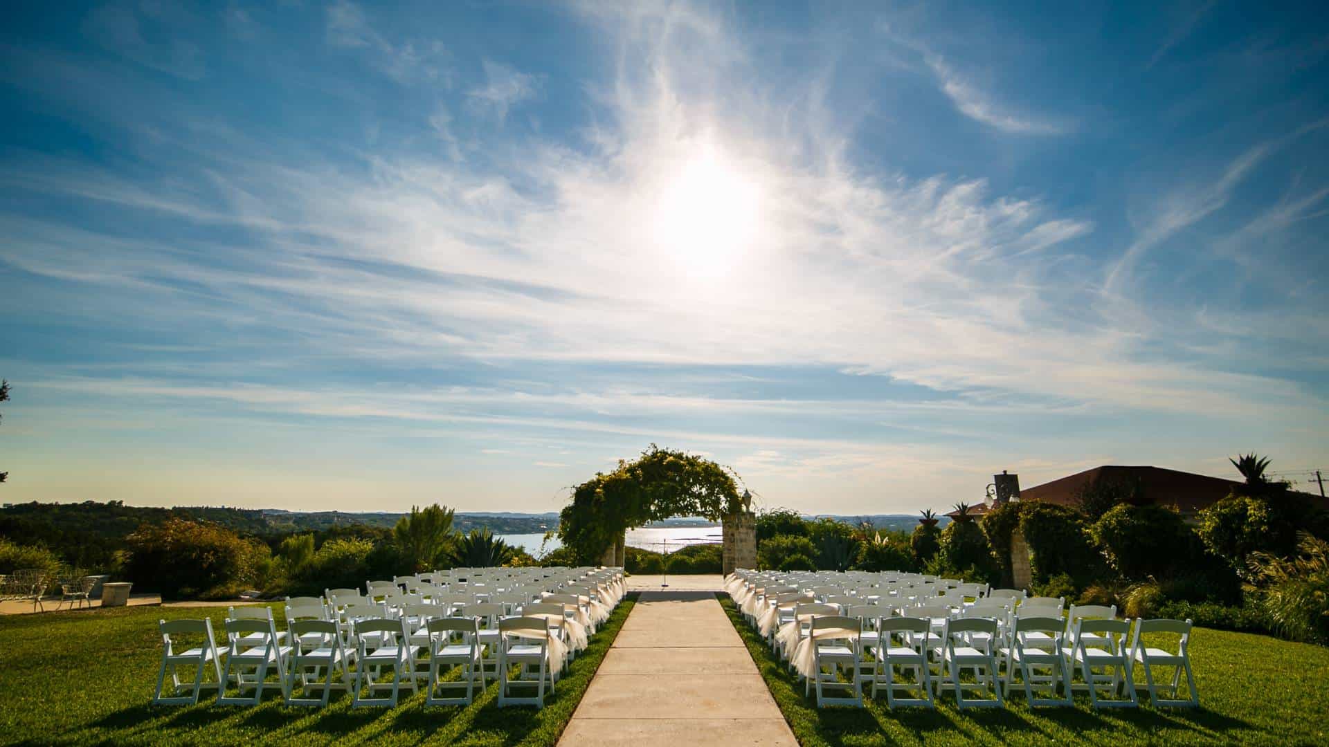 embracing nature's stage the unmatched charm of outdoor wedding venues