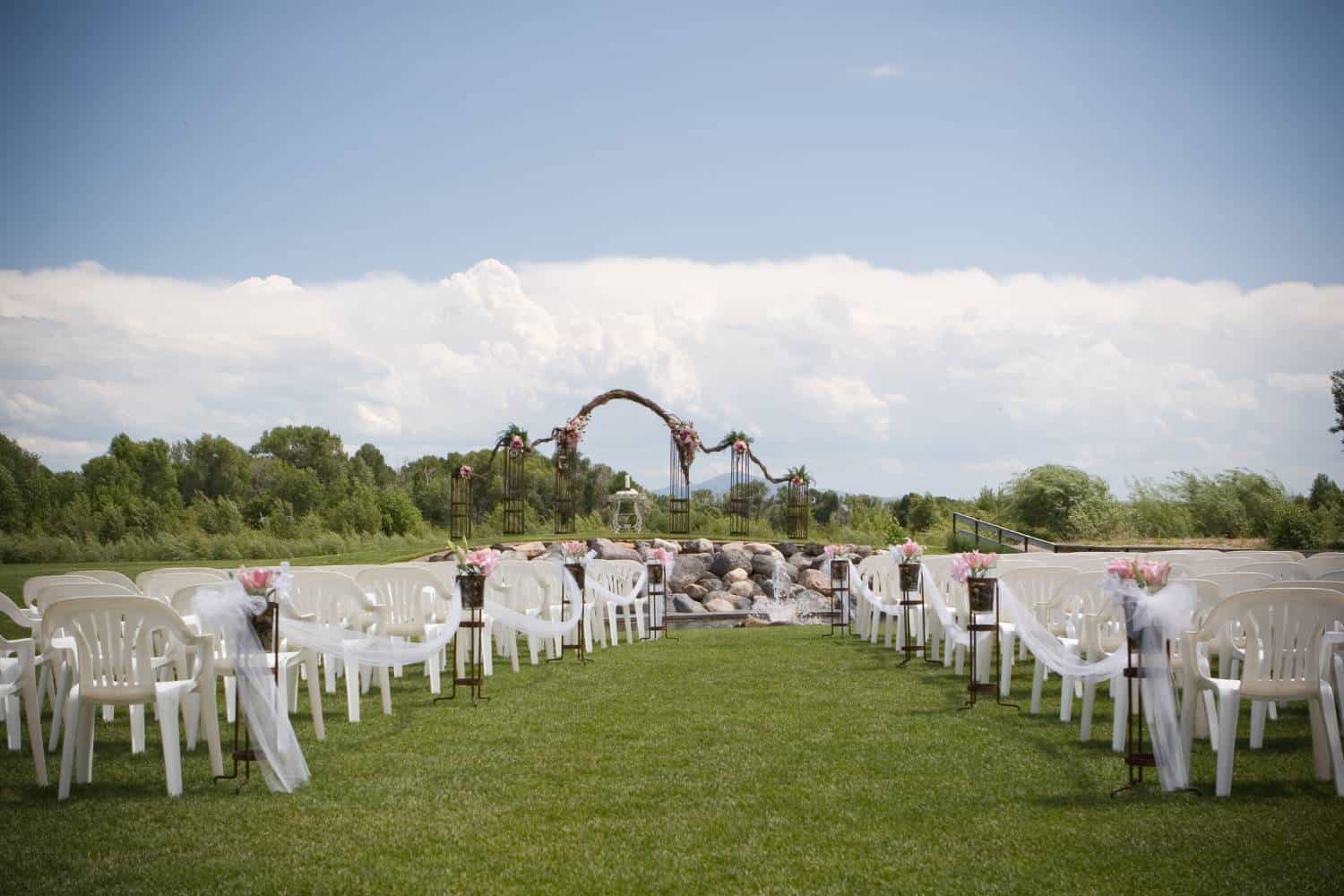 what are the most unusual wedding venue options 2
