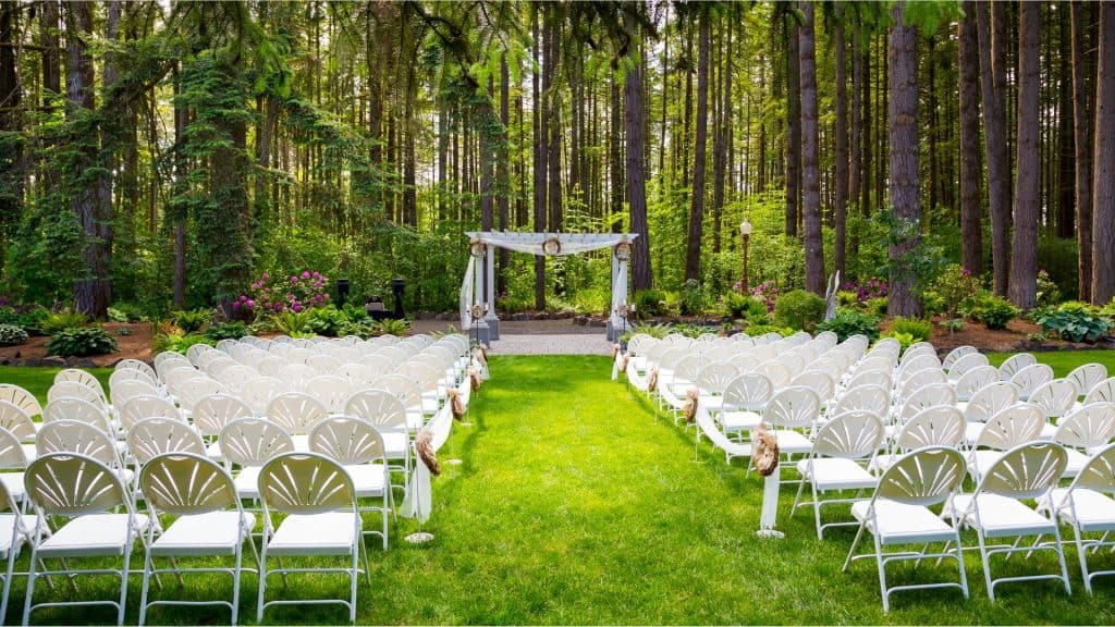 what are the must have features of a picturesque wedding venue